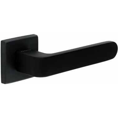 Extreza Hi-tech Slim RUBI 121 на розетке R11 черный F22